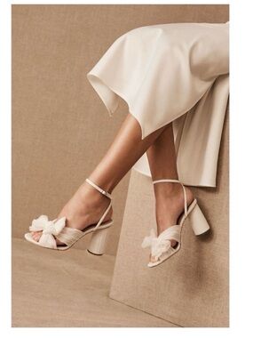 Loeffler Randall Camellia White Pleated Bow Sandals